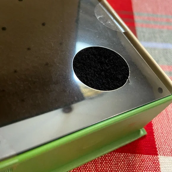 lNWT! ♠️ kate spade 3-pair gift set cozy low socks. Limited edition KS gift box! - Picture 11 of 15